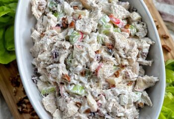 Cranberry Pecan Apple Chicken Salad - 1/2 lb container