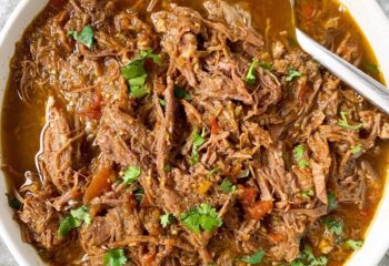 Slow Cooked Roasted Tomatillo Shredded Beef