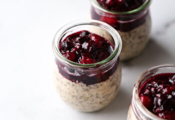 Jammy Blueberry Overnight Oats