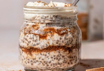 Cinnamon Roll Overnight Oats Cinnamon Roll Overnight Oats