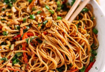 Thai Peanut Noodles & Chicken